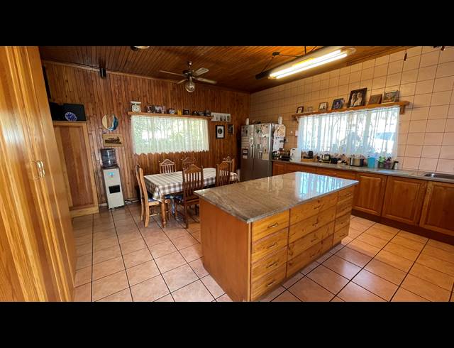 3 BEDROOM HOUSE FOR SALE IN LYTTELTON MANOR
